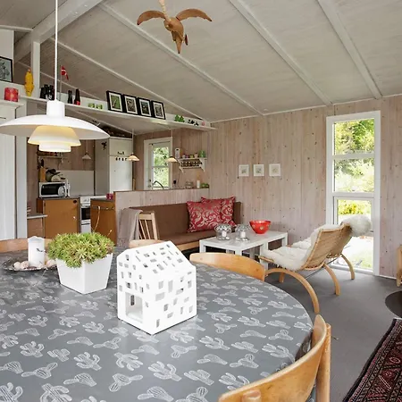 4 Person In بيت للعطل