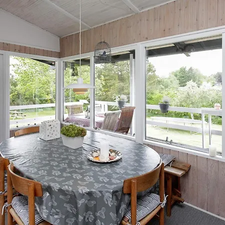 بيت للعطل 4 Person In