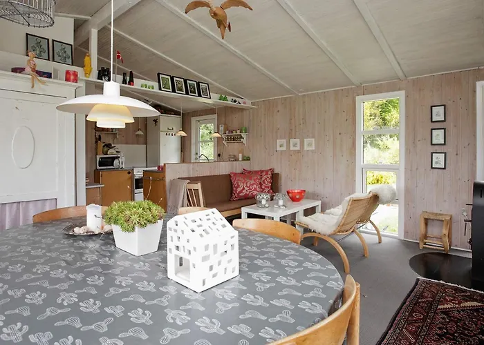 4 Person In Holiday home